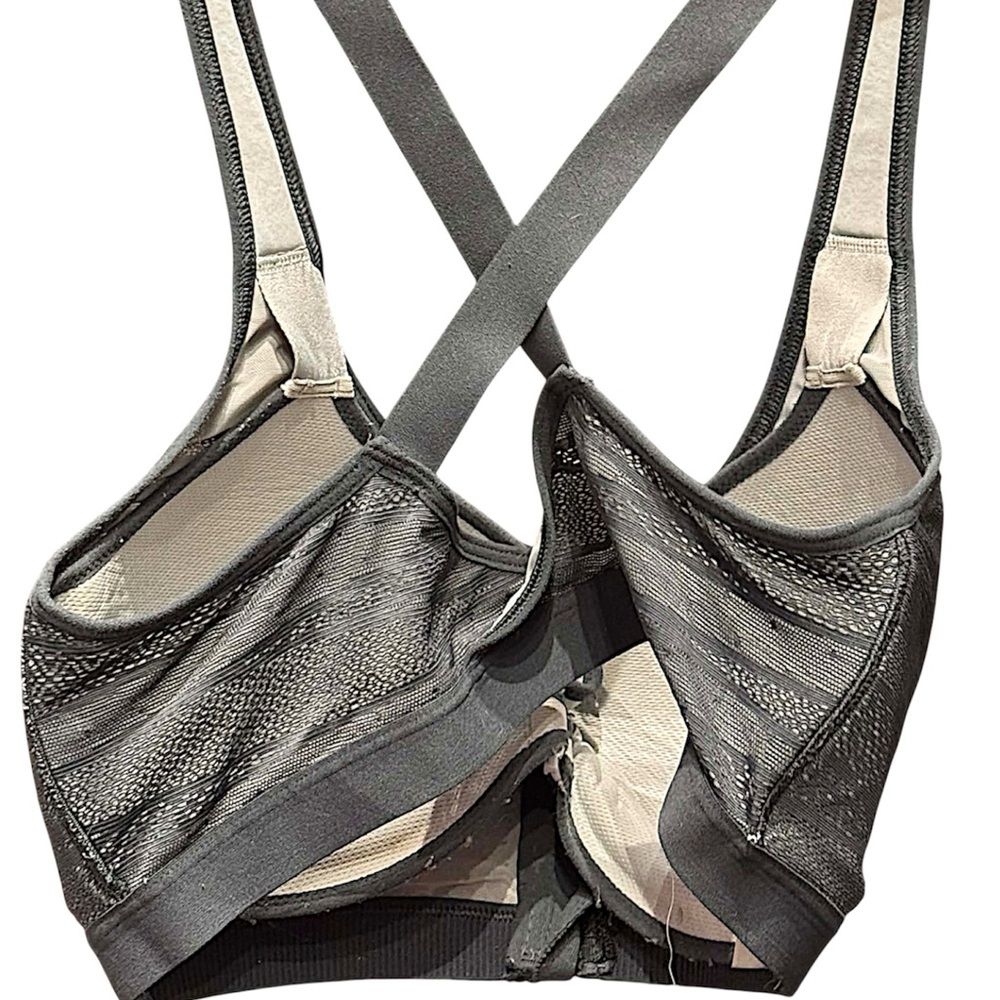 Victoria's Secret Gray Sports Bra front zip 34DD with padding - Picture 7 of 7